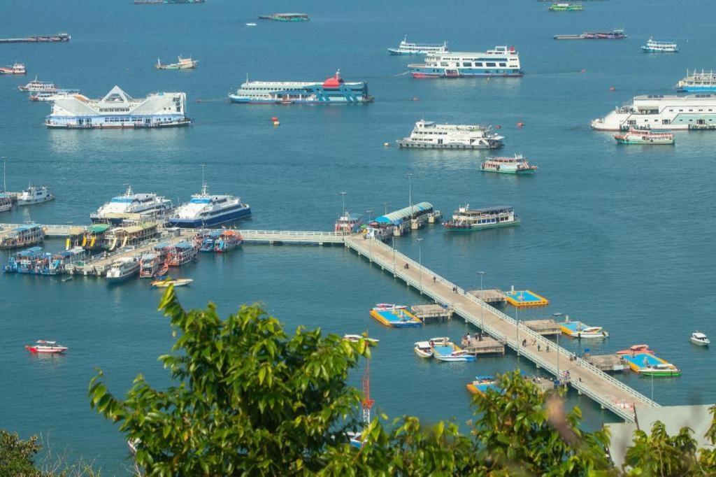 Oyo 1066 Encore Sea Side Pattaya Luaran gambar